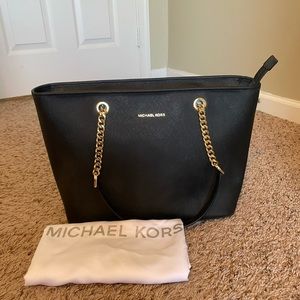 Michael Kors Jet Set Black handbag w/gold hardware